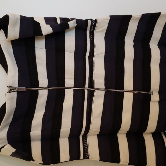 French Connection Women's Striped Bandage Dress - Size 6 - Picture 4 of 9